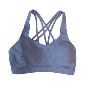 LULULEMON LIGHT PURPLE SPORTS BRA (with pads) SIZE 4
